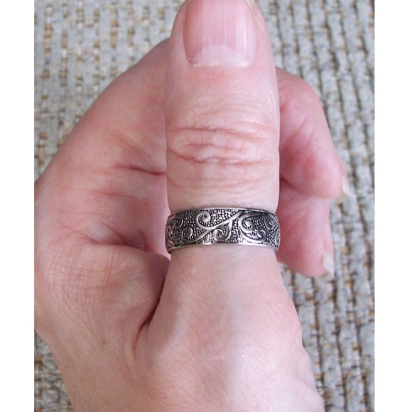 Scrolls Swirls Band Ring 6.5 mm Wide 925 Sterling Silver Women's Thumb Ring - Picture 6 of 14